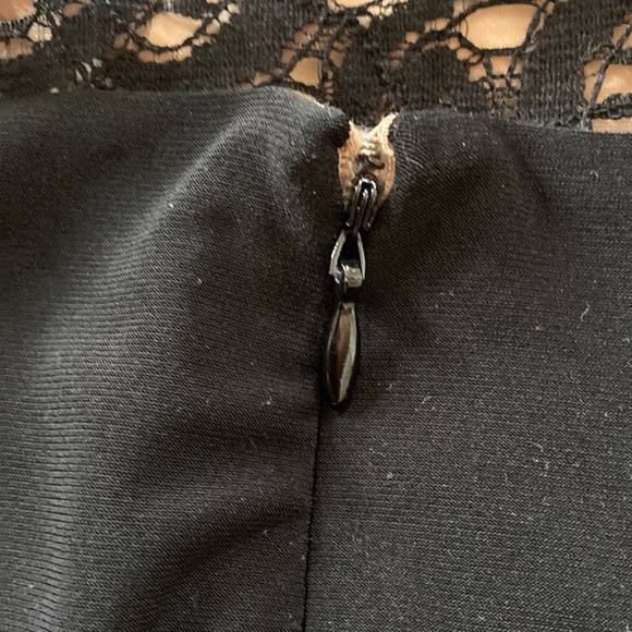 Anne Klein 3/4 Sleeve Black Lace Dress - Picture 8 of 11